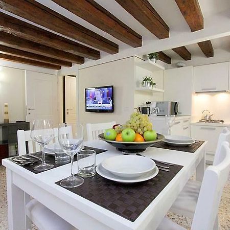 Alberto Apartment in Venezia Esterno foto