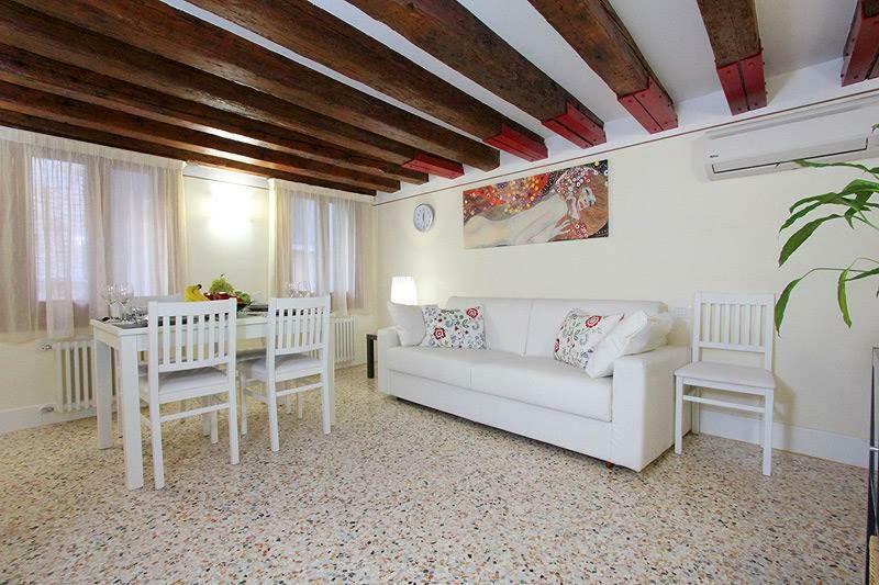 Alberto Apartment in Venezia Esterno foto